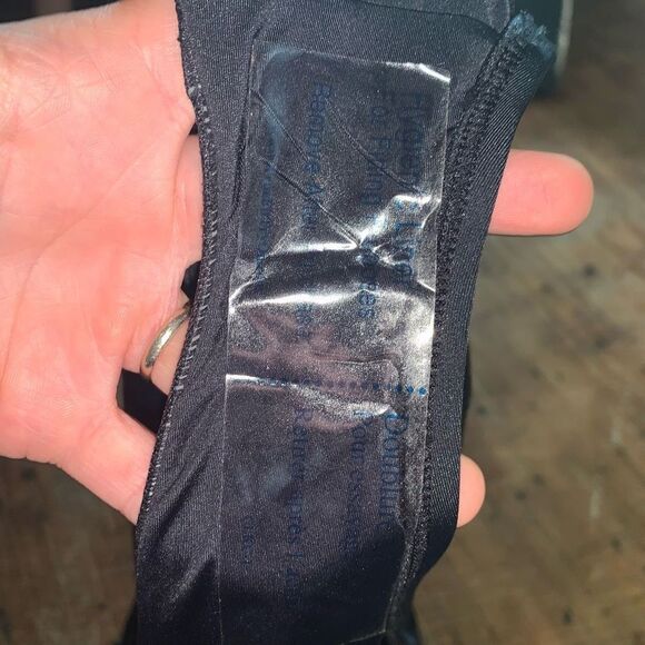 La Blanca Island Goddess black ruched one piece 16 swimsuit - Picture 5 of 5